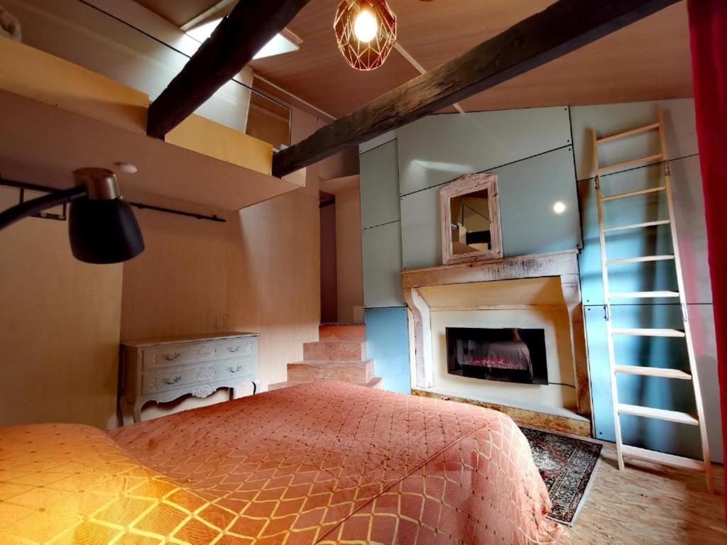 Chambres Des Forges Cellefrouin 외부 사진
